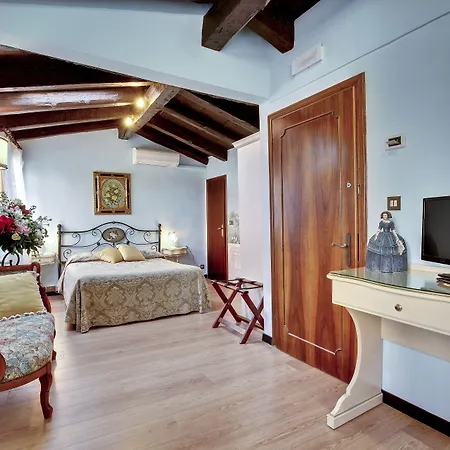 Guest house Locanda Antico Fiore Venice