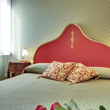 Locanda Antico Fiore Guest house 4*
