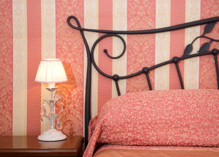 Antico Fiore Πανσιόν 4*