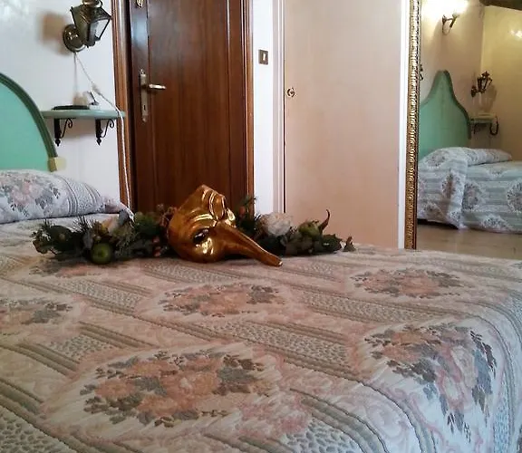 Πανσιόν Antico Fiore 4*